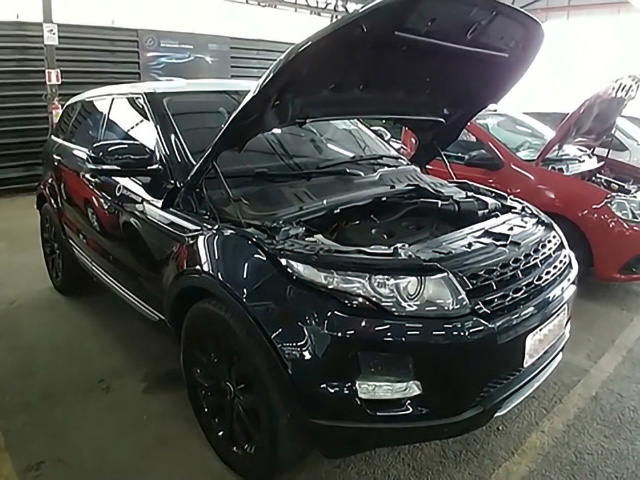 Land Rover Range R.EVOQUE Dynamic 2.0 2012