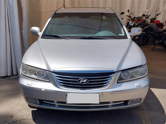 Veículo: HYUNDAI AZERA 3.3 V6  