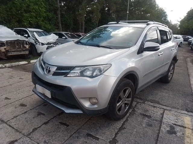 RAV4 2.0 L 4X2 ANO 2015