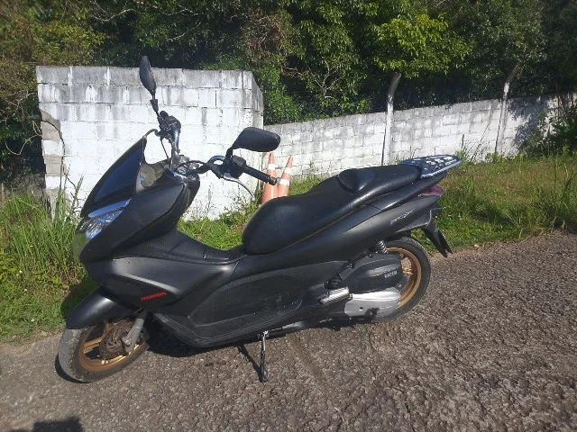 HONDA - PCX 150 ANO 2015