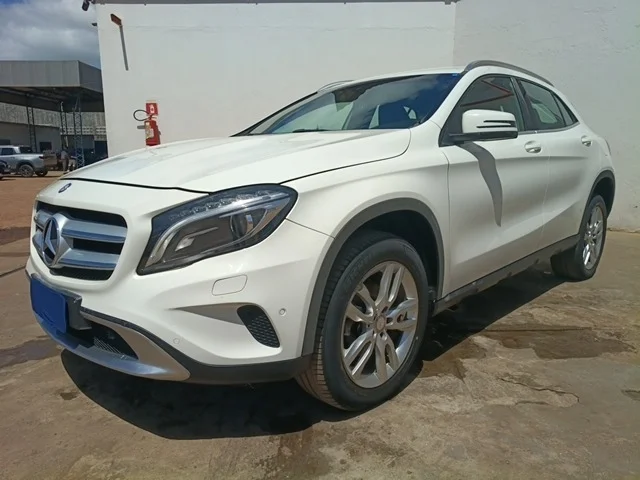 MERCEDES-BENZ - GLA200FF ANO 2015
