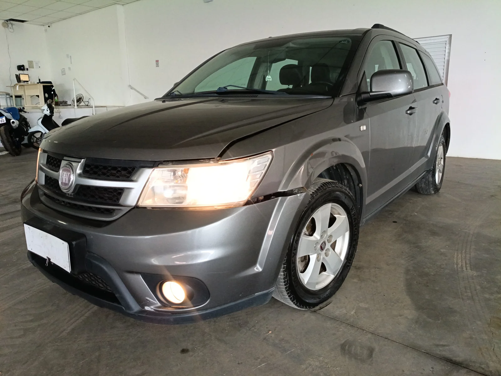 FIAT - FREEMONT PRECISIO 2.4 ANO 2012