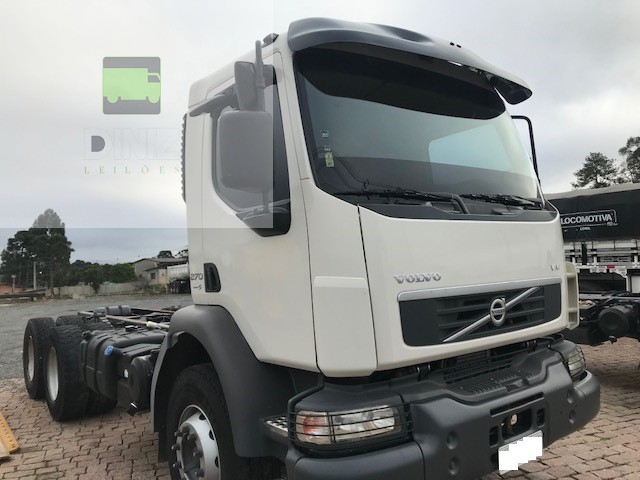 Volvo VM-270 2012