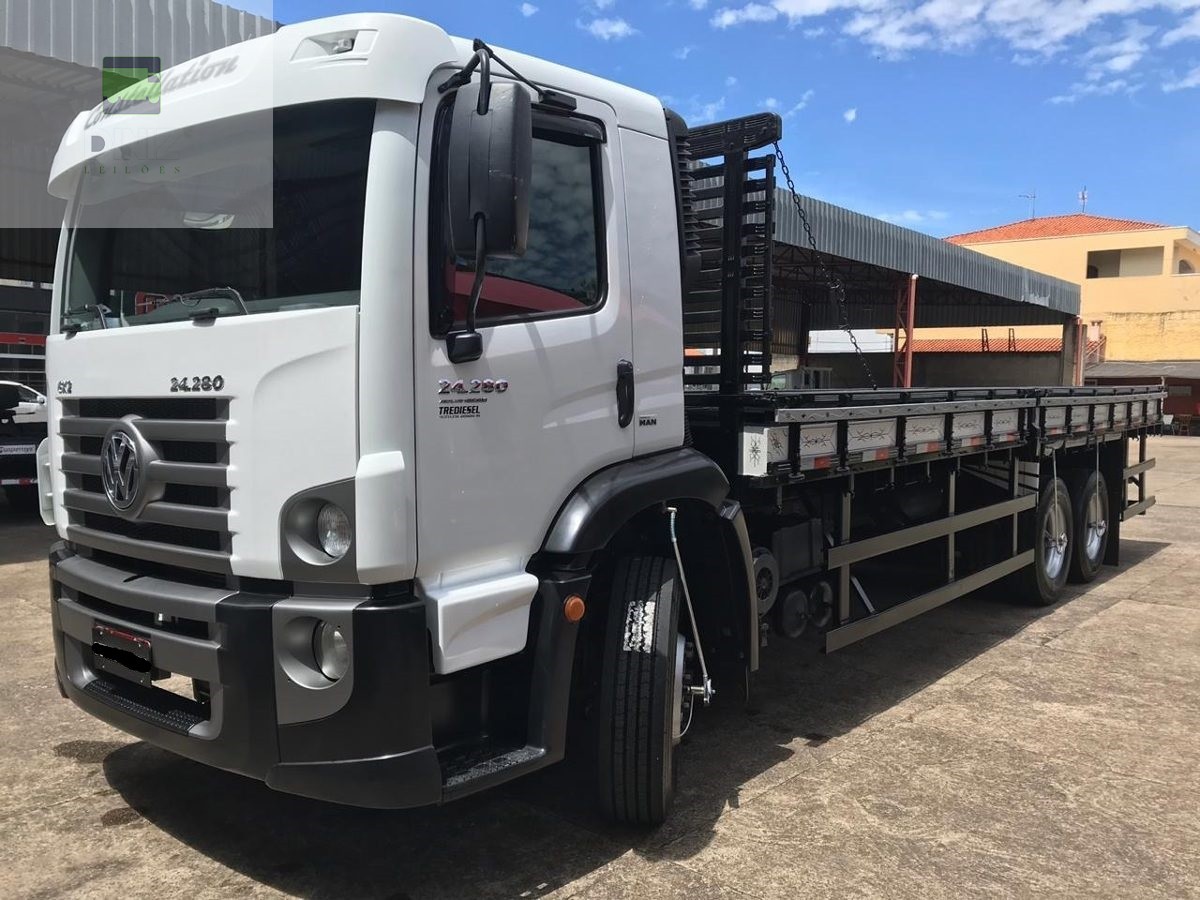 Volkswagen 24-280 - 2012